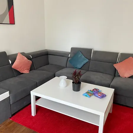 Belle Maison Avec Vue Sur La Seine Holiday home Villeneuve-la-Garenne