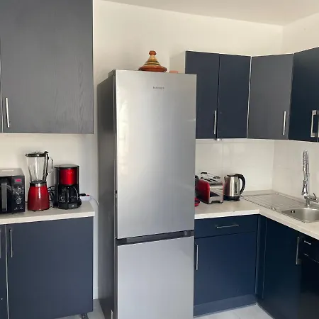 Belle Maison Avec Vue Sur La Seine Holiday home Villeneuve-la-Garenne