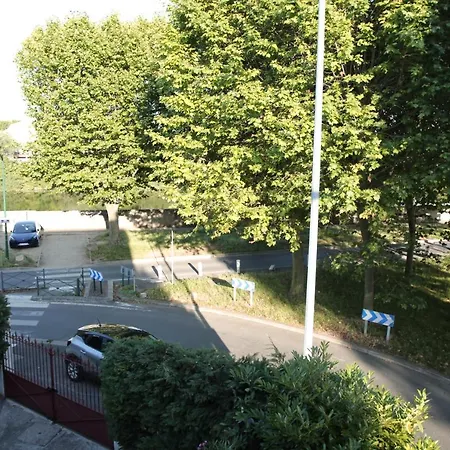 Holiday home Belle Maison Avec Vue Sur La Seine *