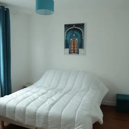 Belle Maison Avec Vue Sur La Seine Holiday home Villeneuve-la-Garenne